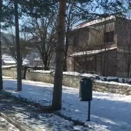 Апартаменты Papa's Place *